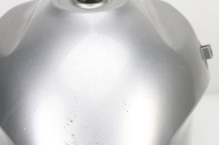 photo de BRANDSTOFTANK HONDA XLV VARADERO 125 (2000 - 2006) - Detailaanzicht