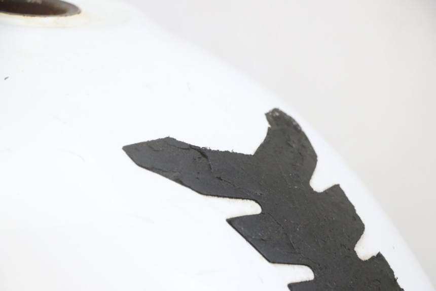 photo de BRANDSTOFTANK HONDA XLV VARADERO 125 (2000 - 2006) - Technische close-up