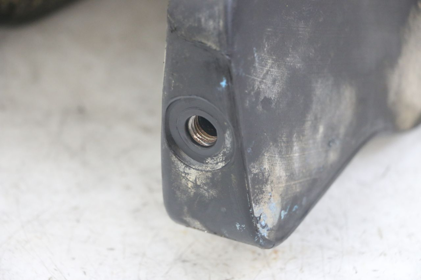 photo de BRANDSTOFTANK PEUGEOT XP6 50 (1997 - 2003) - Technische close-up