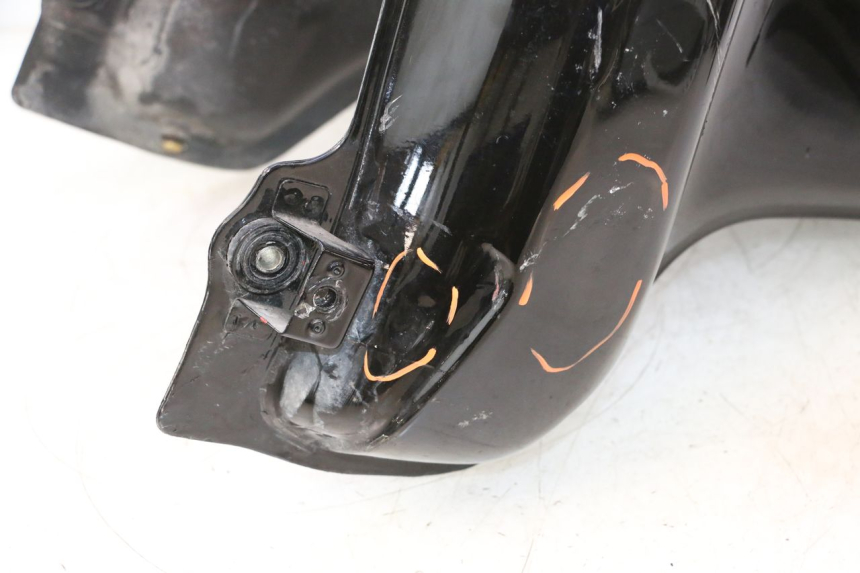 photo de BRANDSTOFTANK HONDA XRV AFRICA TWIN 750 (1990 - 1992) - Aanvullende foto