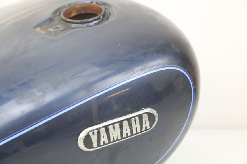 photo de BRANDSTOFTANK YAMAHA XV VIRAGO 750 (1984 - 1998) - Focus op structuur