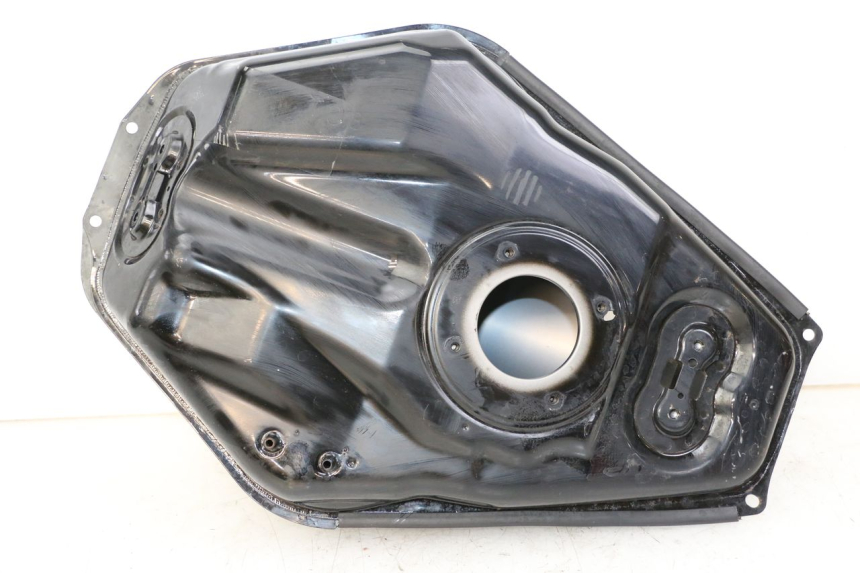 photo de BRANDSTOFTANK YAMAHA TRACER 7 700 (2020 - 2024) - Detail van het onderdeel