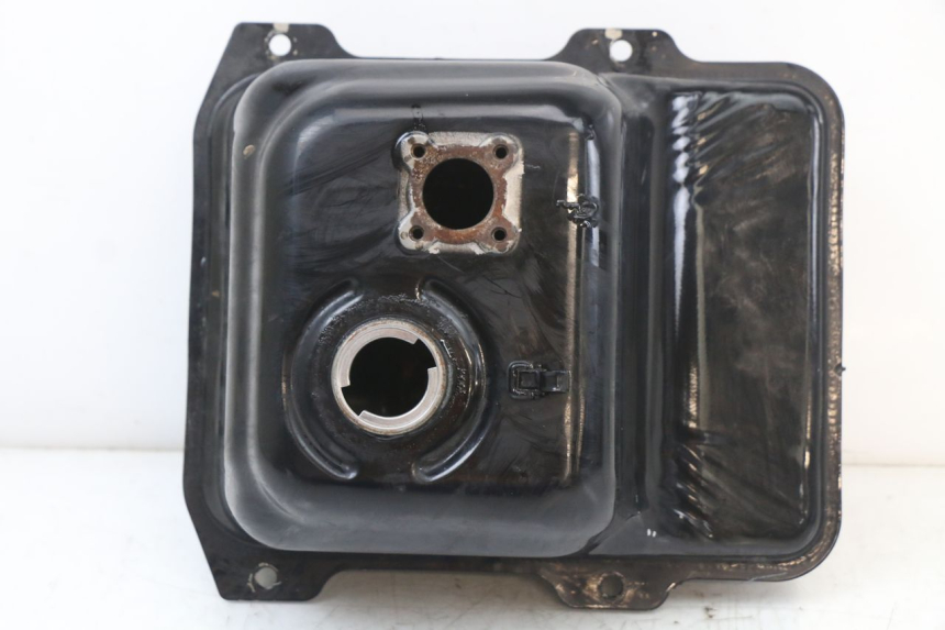 photo de BRANDSTOFTANK YAMAHA YE ZEST 50 (1992 - 1998) - Hoofdaanzicht