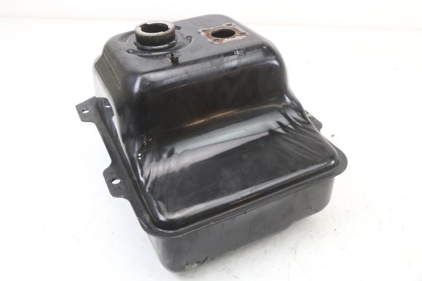 photo de BRANDSTOFTANK YAMAHA YE ZEST 50 (1992 - 1998) - Zoom op gebruiksstaat