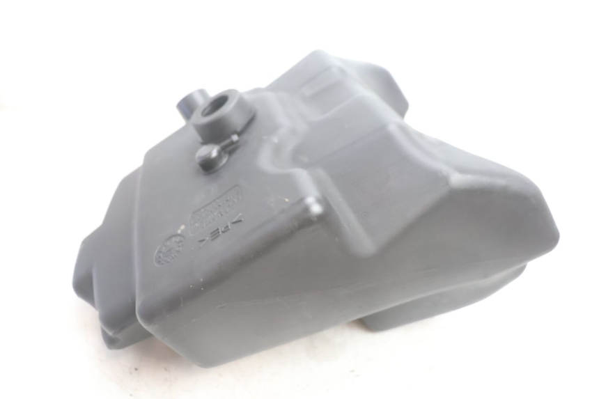 photo de BRANDSTOFTANK YAMAHA YP MAJESTY 125 (2002 - 2006) - Zoom op gebruiksstaat
