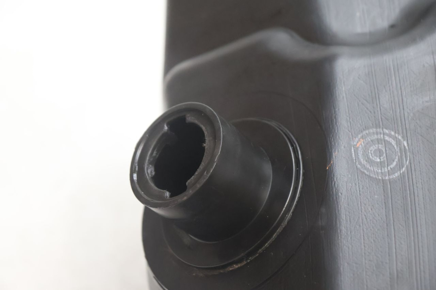 photo de BRANDSTOFTANK YAMAHA YP MAJESTY 125 (2002 - 2006) - Zoom op gebruiksstaat