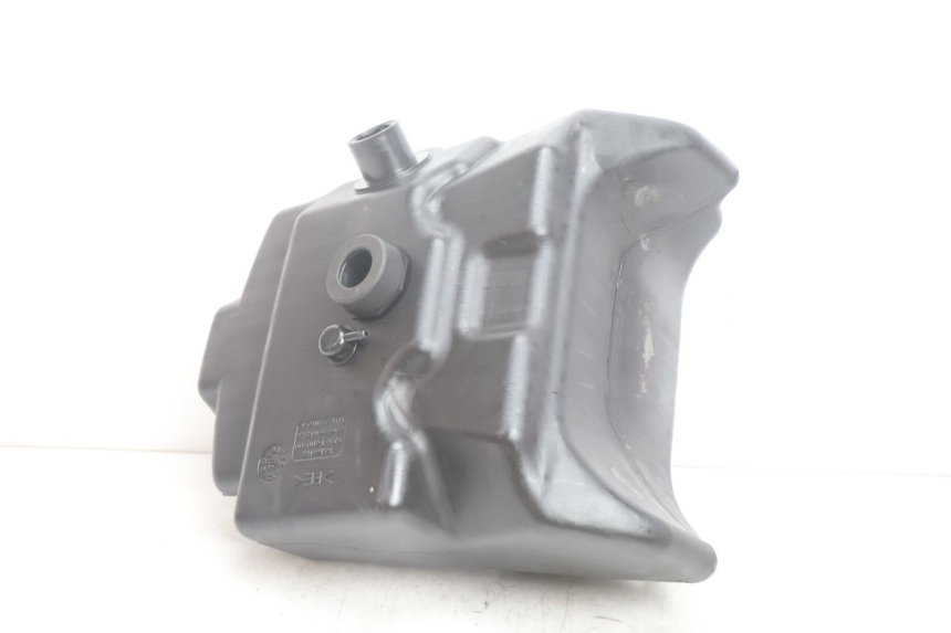 photo de BRANDSTOFTANK YAMAHA YP MAJESTY 125 (2002 - 2006) - Technische close-up