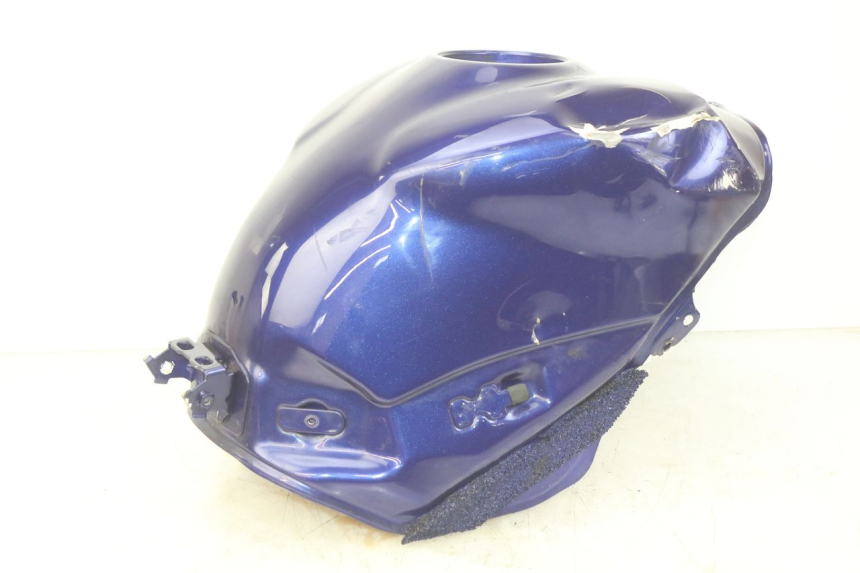 photo de BRANDSTOFTANK YAMAHA YZF R1 1000 (2007 - 2008) - Kenmerkende details
