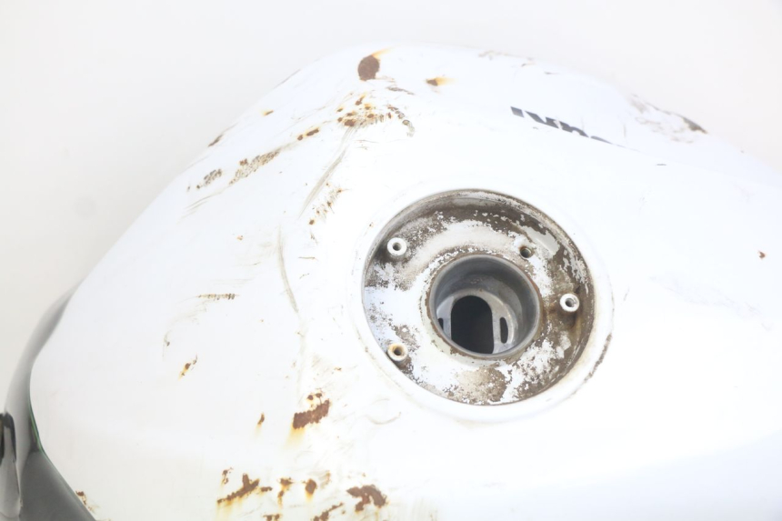 photo de BRANDSTOFTANK KAWASAKI Z 750 (2007 - 2013) - Detail van het onderdeel