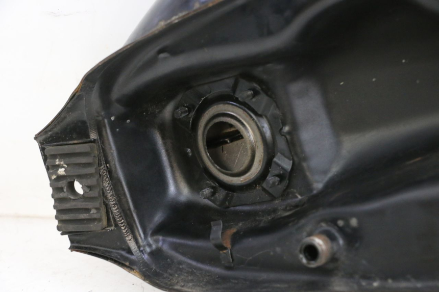 photo de BRANDSTOFTANK KYMCO ZING 125 (1997 - 2003) - Staat van het oppervlak