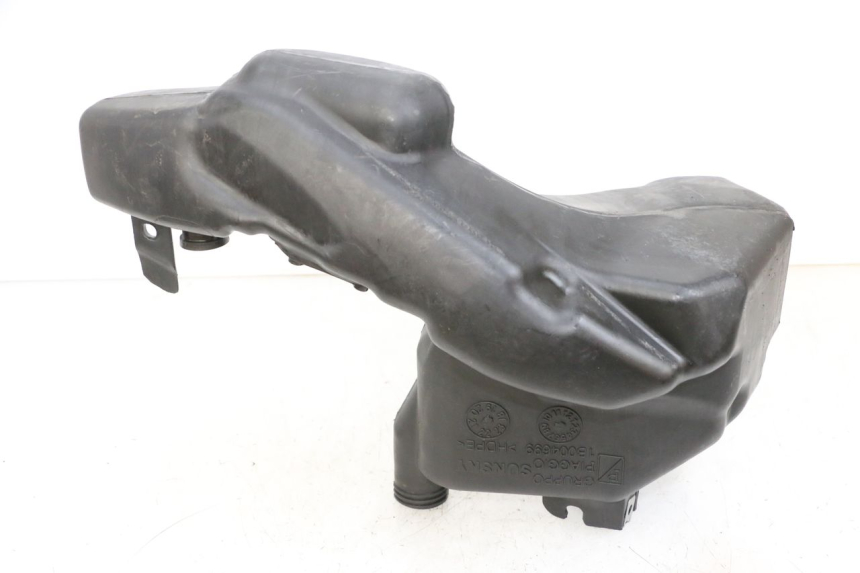 photo de BRANDSTOFTANK PIAGGIO ZIP 4T 50 (2018 - 2020) - Zoom op gebruiksstaat