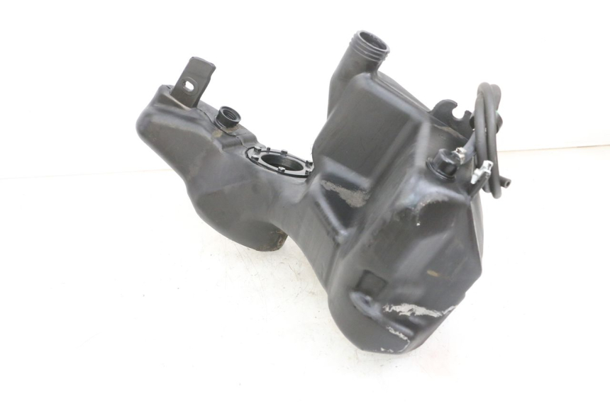 photo de BRANDSTOFTANK PIAGGIO ZIP 4T 50 (2018 - 2020) - Zoom op gebruiksstaat