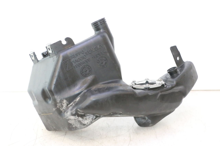 photo de BRANDSTOFTANK PIAGGIO ZIP 4T 50 (2018 - 2020) - Detail van het onderdeel