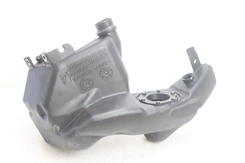 photo de BRANDSTOFTANK PIAGGIO ZIP IGET 4T 50 (2021 - 2023) - Hoofdaanzicht