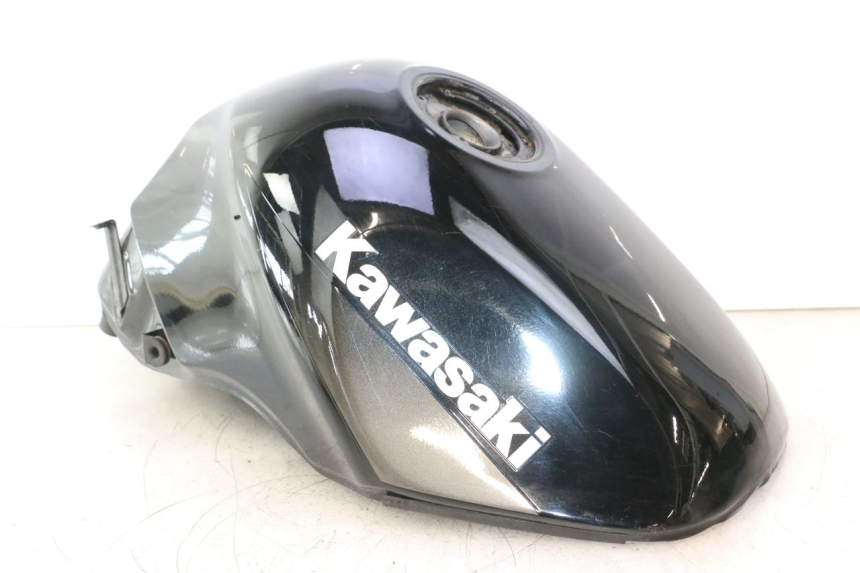 photo de BRANDSTOFTANK KAWASAKI ZZR 600 (1995 - 2004) - Hoofdaanzicht