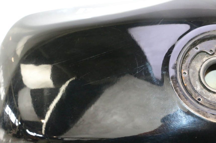 photo de BRANDSTOFTANK KAWASAKI ZZR 600 (1995 - 2004) - Productaanzicht