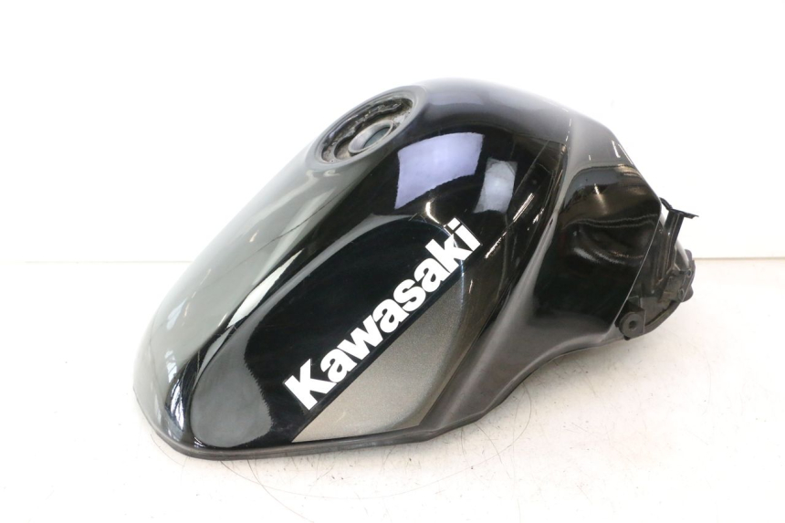 photo de BRANDSTOFTANK KAWASAKI ZZR 600 (1995 - 2004) - Bevestigingspunten