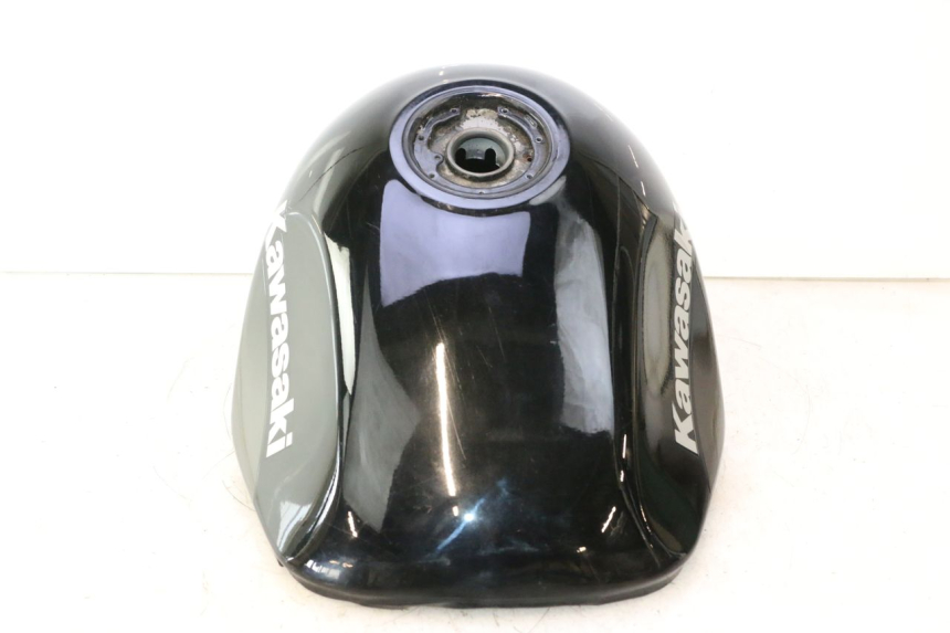 photo de BRANDSTOFTANK KAWASAKI ZZR 600 (1995 - 2004) - Staat van het oppervlak