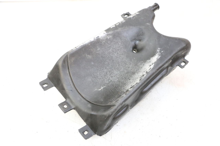 photo de OLIEBEHUIZING APRILIA RS 50 (1999 - 2005) - Andere kijkhoek