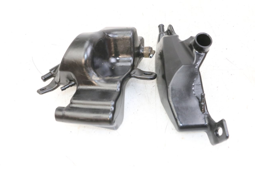 photo de OLIEBEHUIZER APRILIA SR MOTARD 50 (2012 - 2018) - Detail van het onderdeel