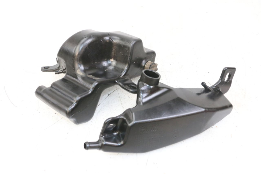 photo de OLIEBEHUIZER APRILIA SR MOTARD 50 (2012 - 2018) - Technische close-up