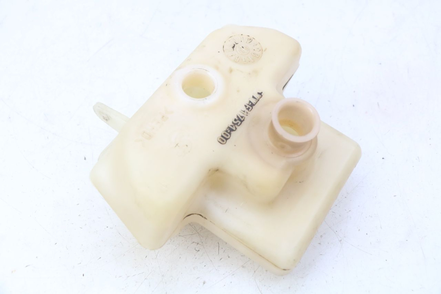 photo de OLIEBEHUIZING YAMAHA BW'S NAKED 50 (2008 - 2019) - Hoofdaanzicht