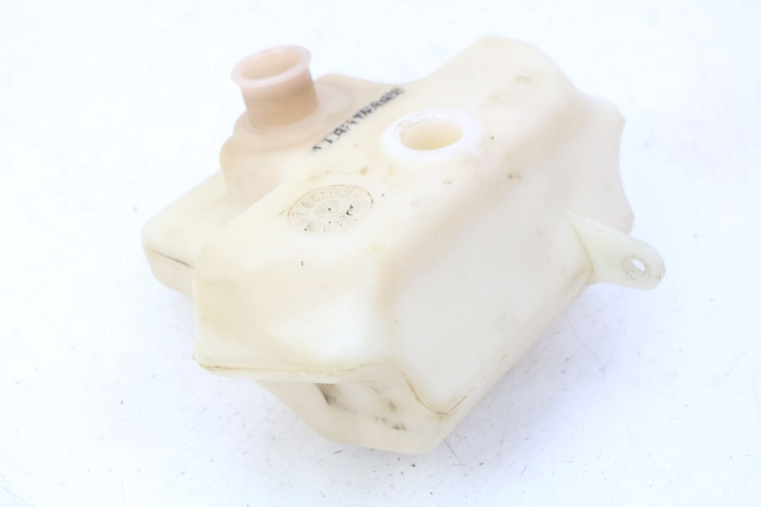 photo de OLIEBEHUIZING YAMAHA BW'S NAKED 50 (2008 - 2019) - Andere kijkhoek