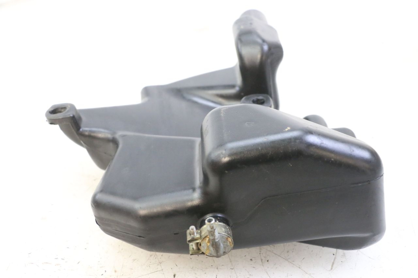 photo de OLIEBEHUIZING PIAGGIO FLY 2T 50 (2004 - 2017) - Zoom op gebruiksstaat