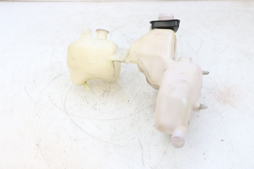 photo de OLIEBEHUIZING HONDA NSR R 125 (1994 - 2003) - Bevestigingspunten