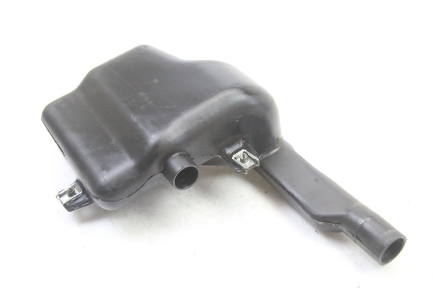 photo de OLIEBEHUIZING PIAGGIO VESPA LX 2T 50 (2005 - 2013) - Hoofdaanzicht