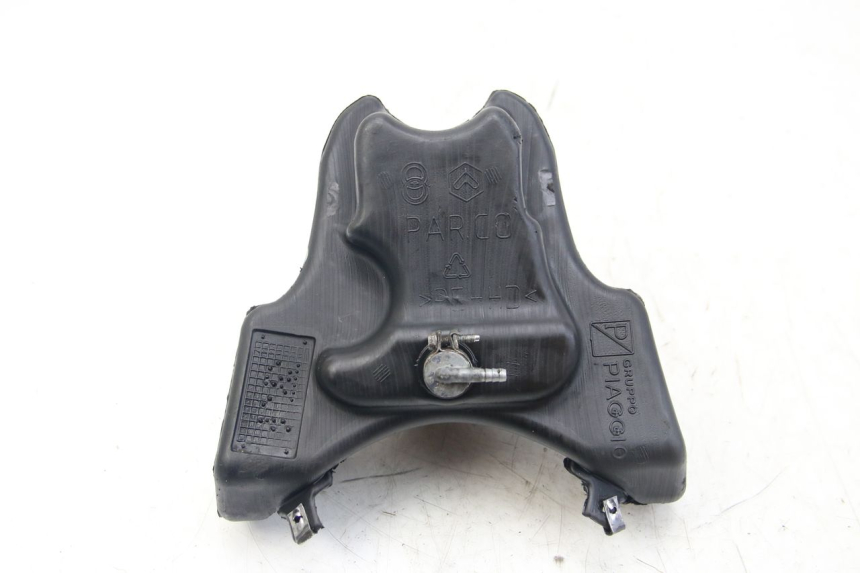 photo de OLIEBEHUIZER GILERA RUNNER SP 50 (2009 - 2017) - Zoom op gebruiksstaat