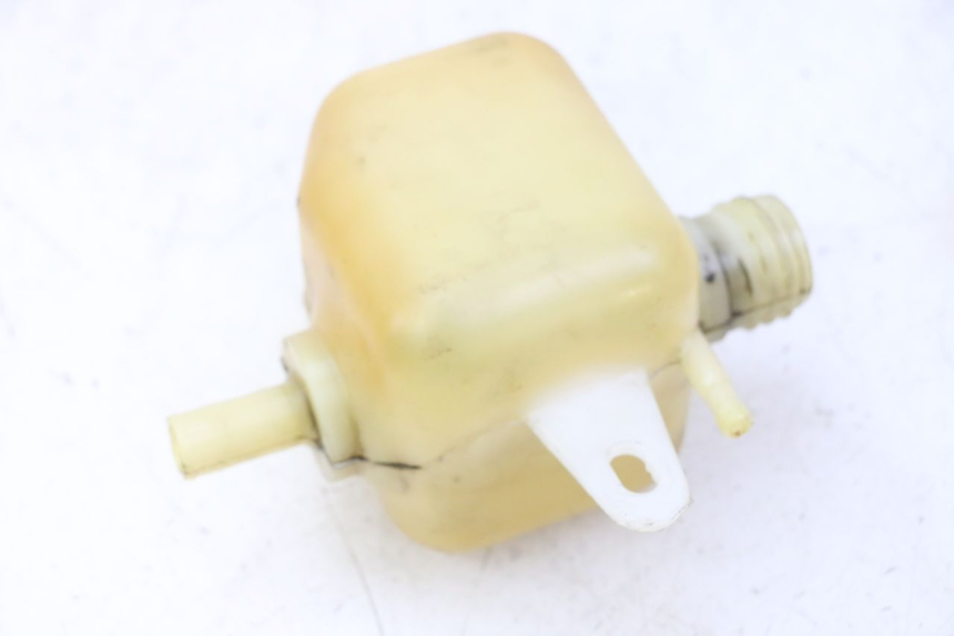 photo de OLIEBEHUIZING PEUGEOT SATELIS 125 (2006 - 2009) - Bevestigingspunten