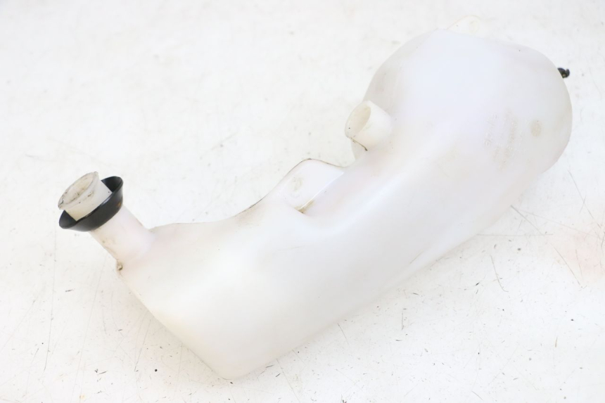 photo de OLIEBEHUIZING APRILIA SR CARB LC 2T 50 (2004 - 2012) - Hoofdaanzicht