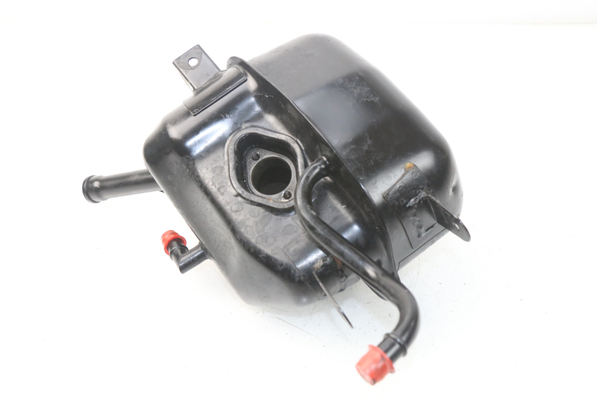 photo de OLIEBEHUIZER YAMAHA TDM ABS 900 (2002 - 2014) - Zoom op gebruiksstaat