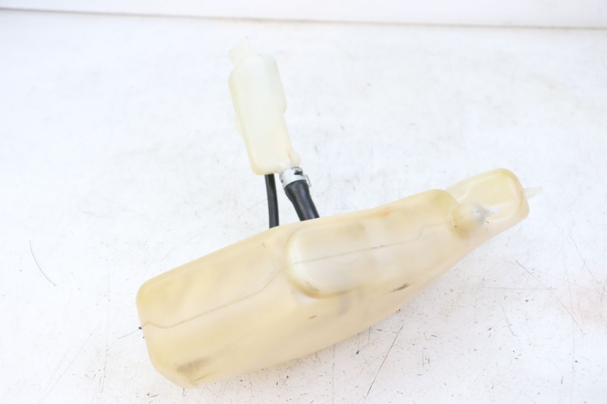 photo de OLIEBEHUIZING YAMAHA TDR DELTABOX 125 (1997 - 2003) - Zoom op gebruiksstaat