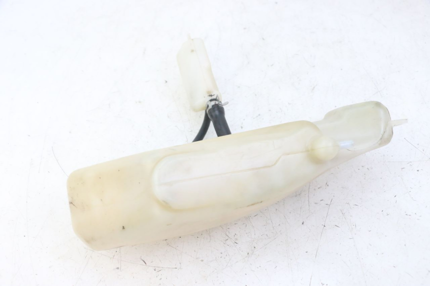 photo de OLIEBEHUIZING YAMAHA TDR DELTABOX 125 (1997 - 2003) - Zoom op gebruiksstaat