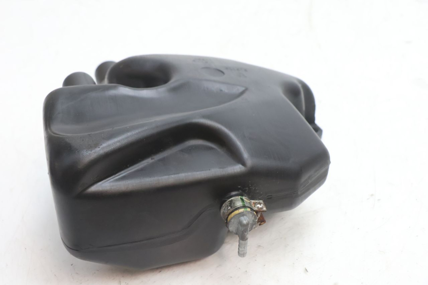 photo de OLIEBEHUIZING PIAGGIO ZIP 2T 50 (2009 - 2019) - Overzicht