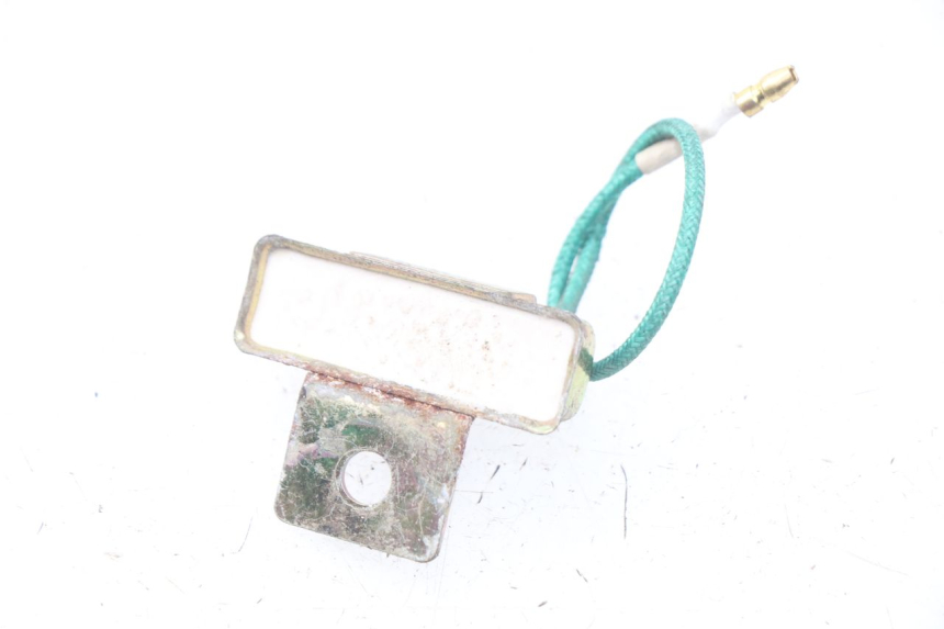 photo de WEERSTAND PEUGEOT KISBEE 4T 50 (2010 - 2017) - Detail van het onderdeel