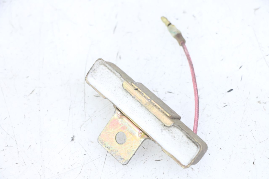 photo de WEERSTAND PEUGEOT SATELIS COMPRESSOR K15 125 (2006 - 2009) - Detail van het onderdeel