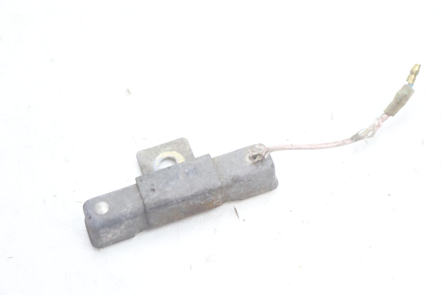 photo de WEERSTAND PEUGEOT TREKKER 50 (1995 - 2004) - Detail van het onderdeel
