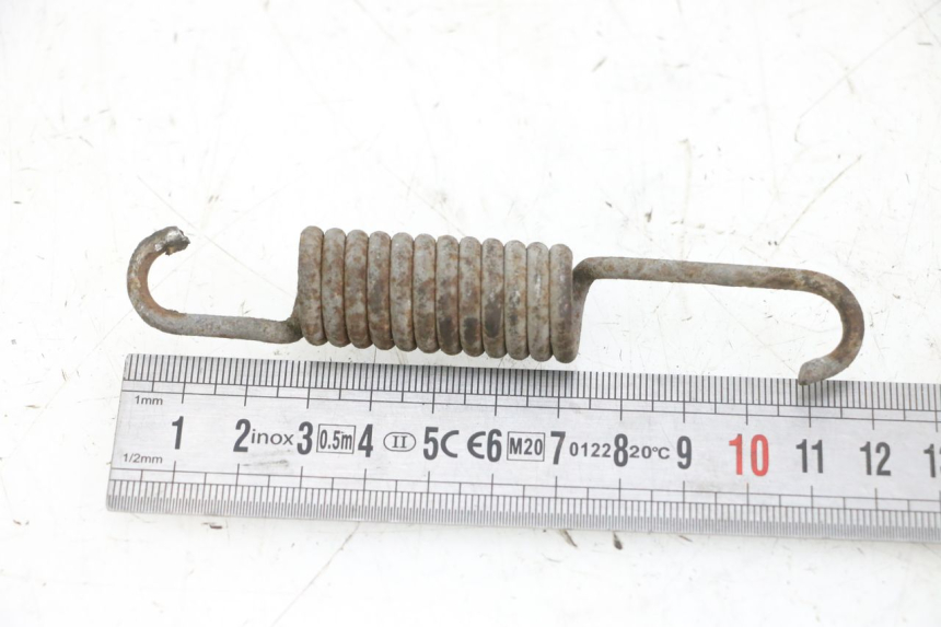 photo de CENTRAAL STANDAARDFEDER SUZUKI BURGMAN 125 (2007 - 2014) - Detail van het onderdeel