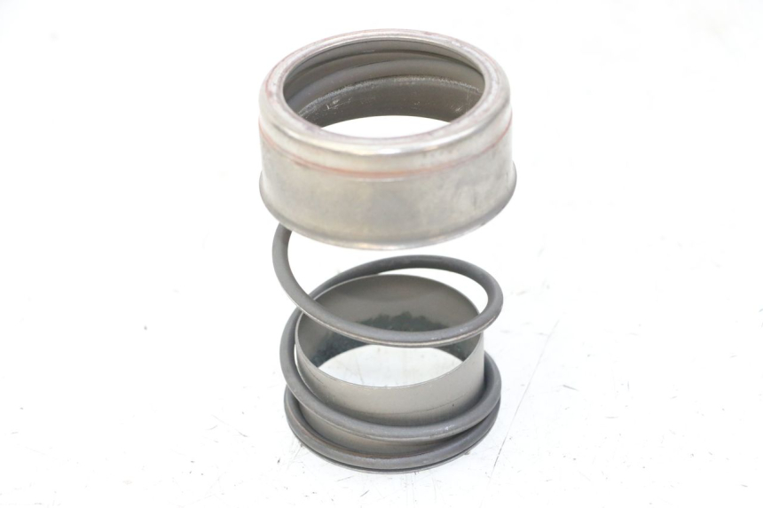 photo de DRUKVEER PEUGEOT ELYSTAR 125 (2002 - 2007) - Zoom op gebruiksstaat