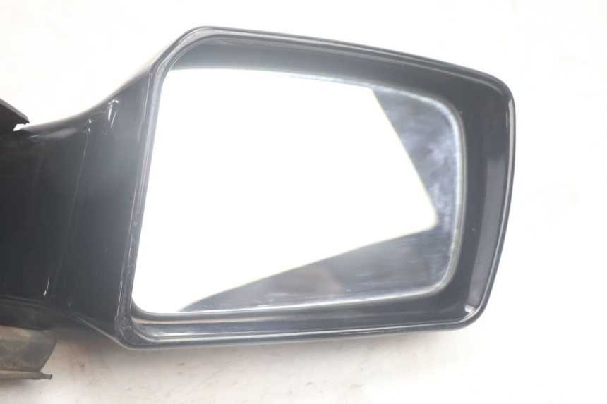 photo de RECHTER SPIEGEL SUZUKI BURGMAN EXECUTIVE ABS 650 (2006 - 2012) - Zoom op gebruiksstaat