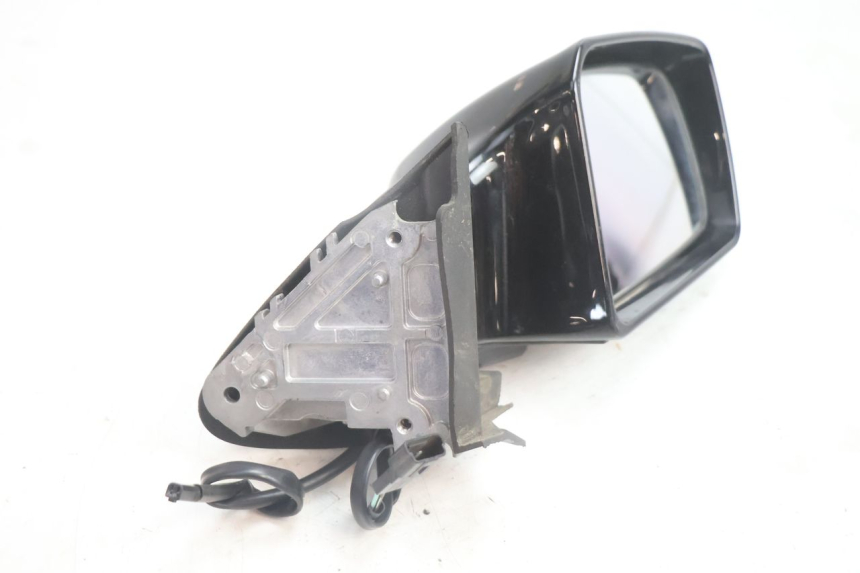 photo de RECHTER SPIEGEL SUZUKI BURGMAN EXECUTIVE ABS 650 (2006 - 2012) - Technische close-up