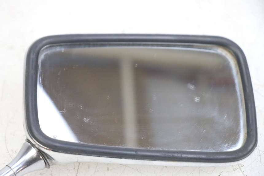 photo de RECHTER SPIEGEL HONDA CA REBEL 125 (1995 - 2001) - Kenmerkende details