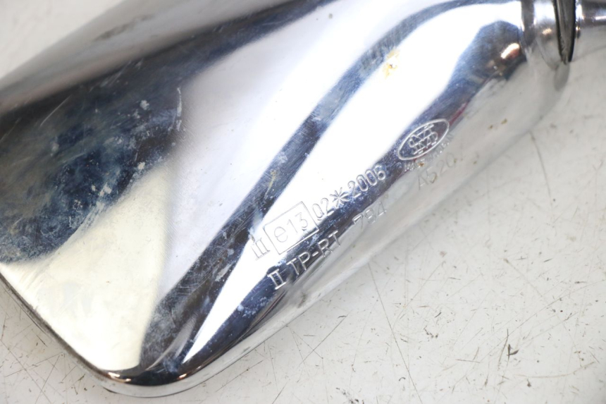 photo de RECHTER SPIEGEL HONDA CA REBEL 125 (1995 - 2001) - Zoom op gebruiksstaat