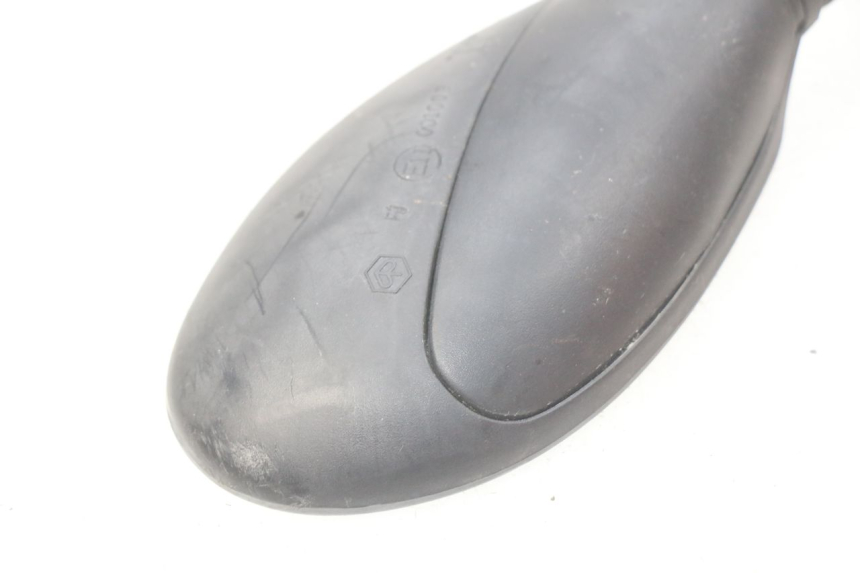 photo de RECHTER SPIEGEL PIAGGIO FLY 100 (2006 - 2010) - Zoom op gebruiksstaat