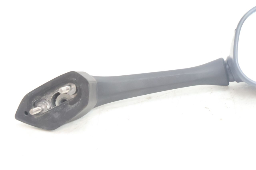 photo de RECHTER SPIEGEL YAMAHA FZ8 800 (2010 - 2016) - Detail van het onderdeel