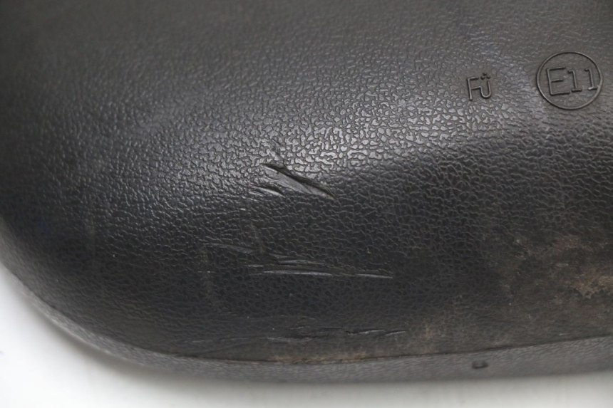 photo de RECHTER SPIEGEL PIAGGIO MP3 LT 400 (2007 - 2012) - Detail van het onderdeel