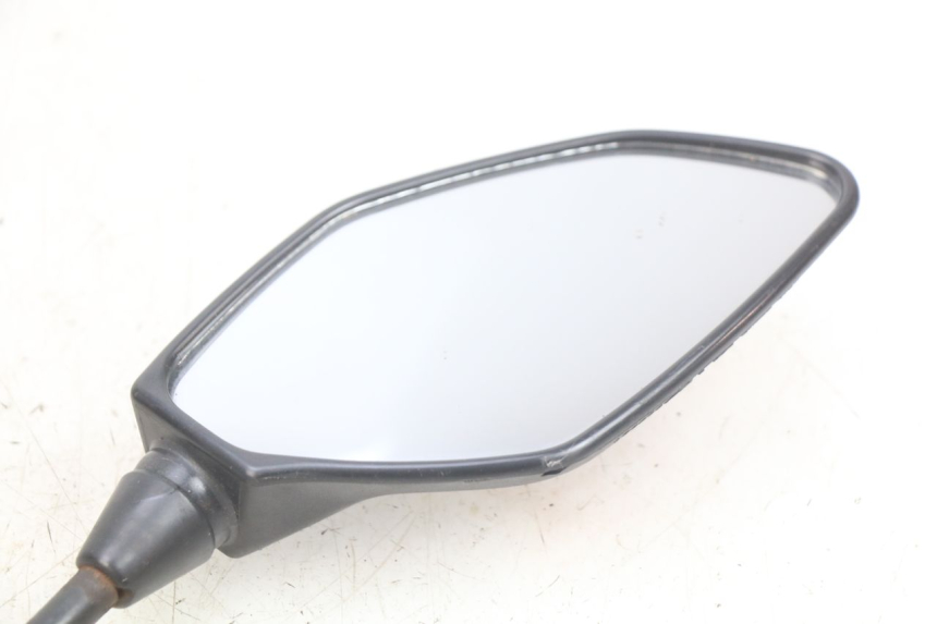 photo de RECHTER SPIEGEL YAMAHA MT ABS 125 (2014 - 2018) - Bevestigingspunten